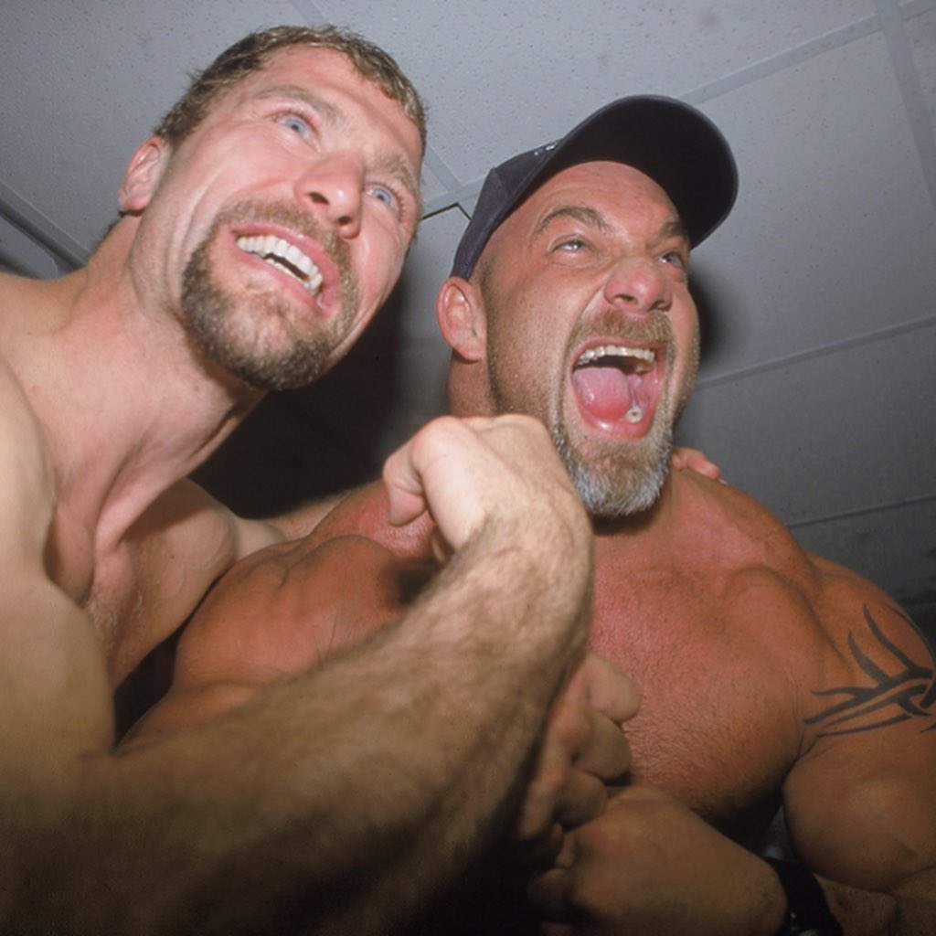 HockeyFights.com tweet media