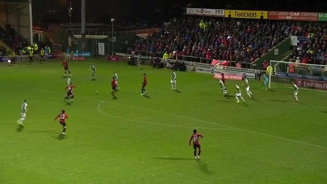 🎩 @EmilianoMarcon3 🎩

@afcbournemouth's man grabs his hat-trick! 🍒

#EmiratesFACup