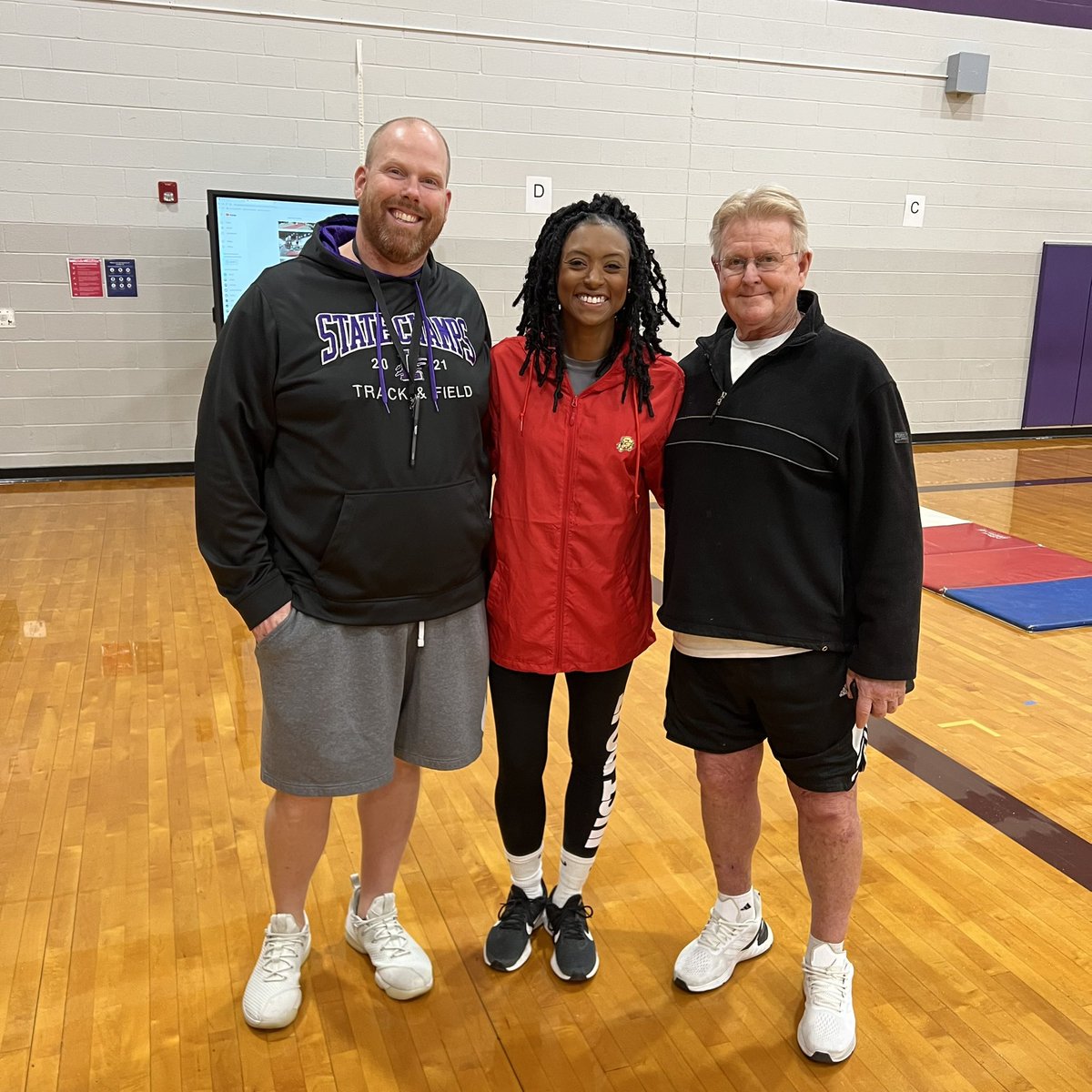 LHSTrackField's tweet photo. Spent the morning with Coach Skakal, & in true form, he had me running & doing drills while he critiqued. โIโll never ask you to do something I donโt think you can do.โ - A Coach Skakalism. Shout out to Coach Jake Skakal and Coach Dye for joining in! #TrackStory https://t.co/5dVwa9Lzq2