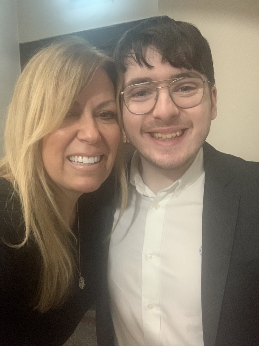 PETRINAJOHNSON's tweet photo. After a difficult few days,last night was just what the doctor ordered! Comedy night in Caterham with the amazing #JackCarroll. Thanks for joining me Steve
OMG it was such a laugh. Great company & a perfect fun evening! So needed 💖🎉😂⭐️ #soperhall #comedyclub #houseofstandup https://t.co/DfoFkx144S