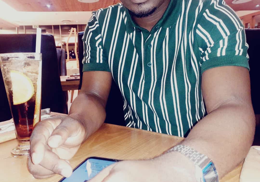 SteelMalunga's tweet photo. I phakade. Ladies😉 https://t.co/hpeFZf5wzi