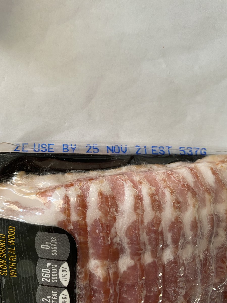 Shalidor760's tweet photo. @walmart @WalmartHelp who would expect Expired meat to be delivered not once but three times in a row https://t.co/jK8Cyg9dW4