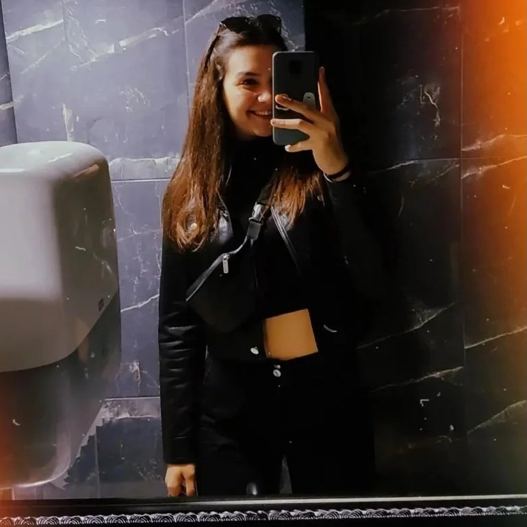 ElifKoyluoglu's tweet photo. #YeniProfilResmi https://t.co/kk9JYadf84