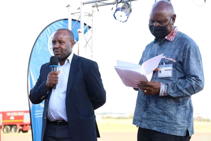 KenyaAirways's tweet photo. The role KQ plays in this initiative is important as we are supporting trade efficiency by connecting the fresh produce industry from this region to the rest of the world. We have capacity to transport 6 tonnes daily and 42 tonnes per week - KQ CEO Allan @Kilavuka #GoFreshGlobal https://t.co/VEhZx1KlYb