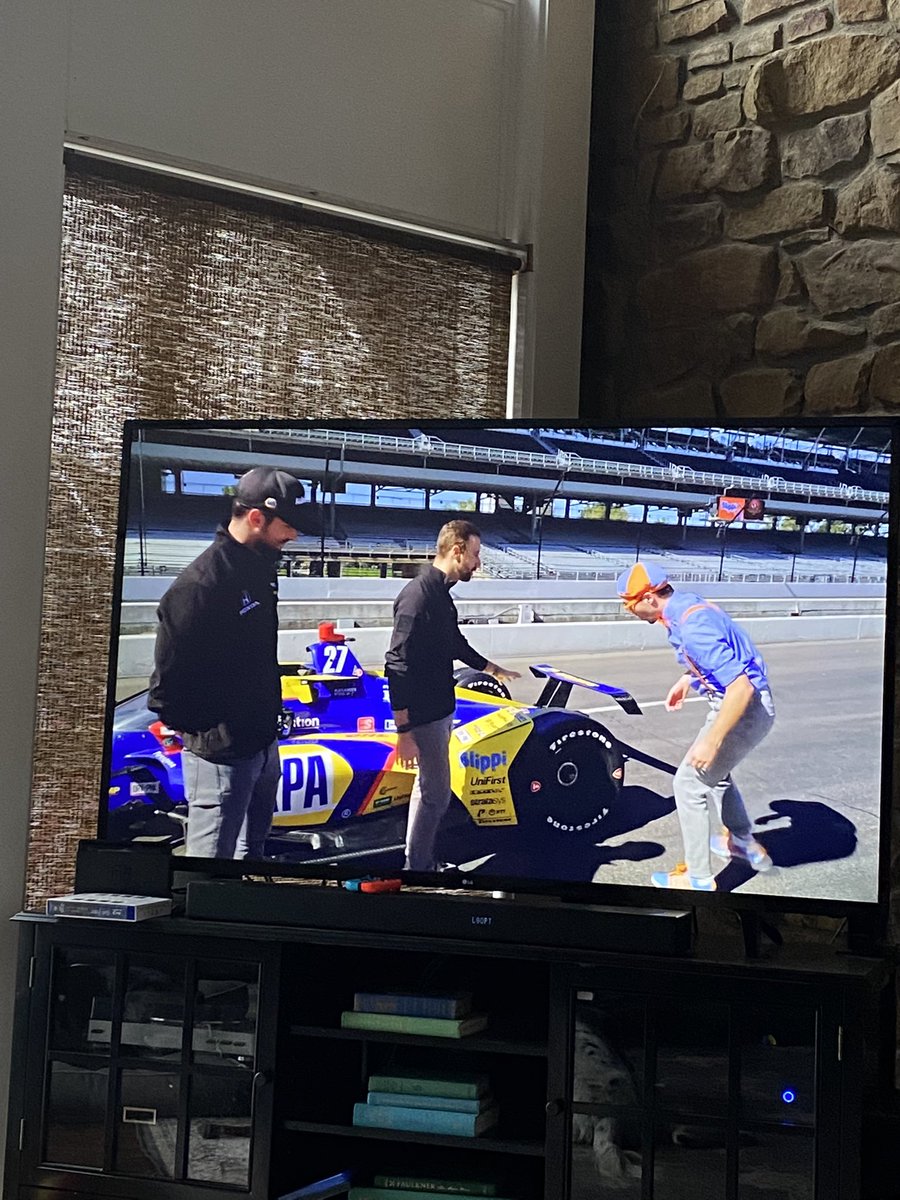 tcholman's tweet photo. @AlexanderRossi @Hinchtown @IMS Special for you guys to get Indycar racing out to millions of children.  Not sure to thank you or hate you for amount of times it will be played our TVs. https://t.co/g0juP9wWId