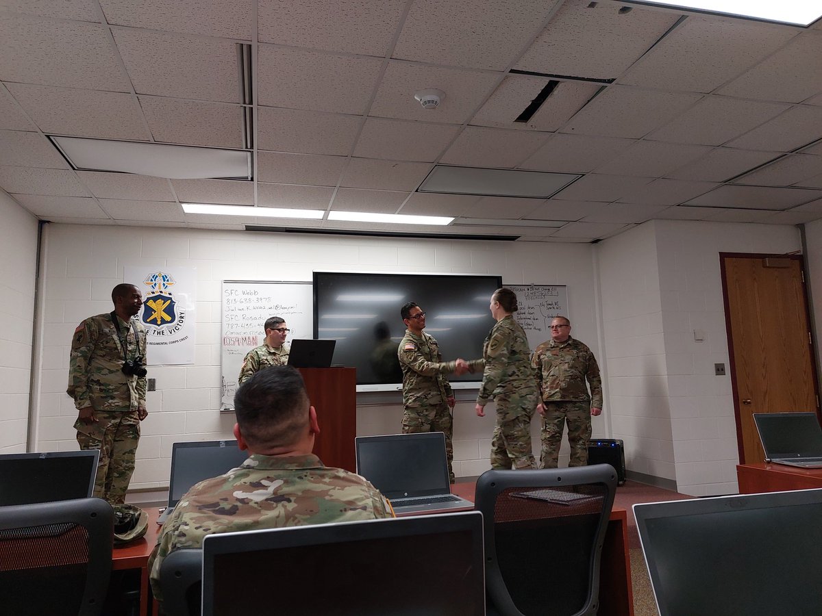 407thB's tweet image. Shout out of #Congrats to our two most recent grads of ALC. Both outstanding leaders that are going to continue to do amazing things for the Army!

#resultsthroughteamwork #civilaffairs #ncoes #ncoleadtheway #soldier #usarmyreserves #ftmccoy #staffsergeant @308th_ca_bde