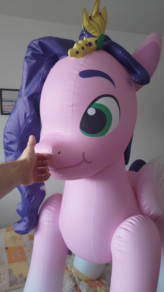RaelegP's tweet photo. Hello friends , i want to introduce an new inflatable pony in mine collection - princess Pipp Petals from New Generation made by Hongyi . Even older alicorn Luna wanted meet her. https://t.co/v3AI248i38