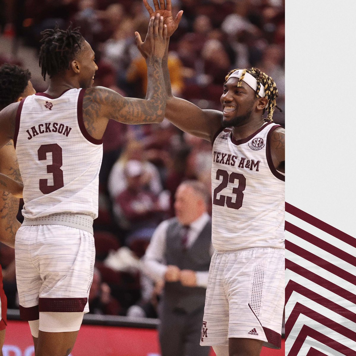 aggiembk's tweet image. All aboard 🚫🚌🚫