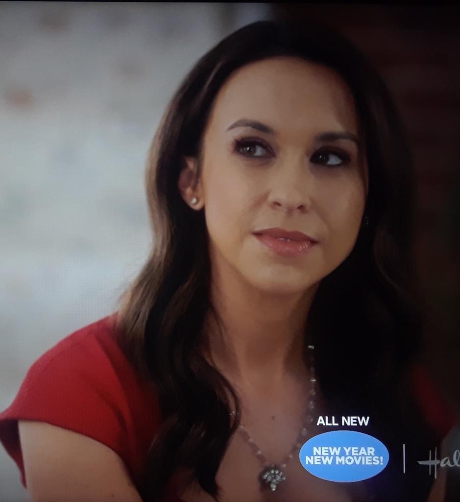 iheart_cambodia's tweet photo. "So you think this is the one?"  "Yeah, I do."  

I don't think they're talking about invitations anymore.  😉  #TheWeddingVeil #McGarries @hallmarkchannel https://t.co/JUQutx67Rt