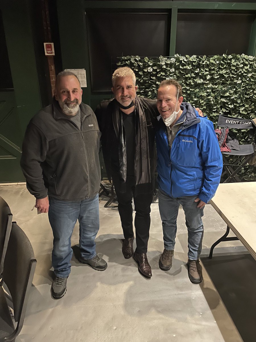 LWolpe's tweet photo. @TaylorHicks great show last night @natickarts!   Appreciated the originals and covers! @marks_jojo https://t.co/zBC4pc038L