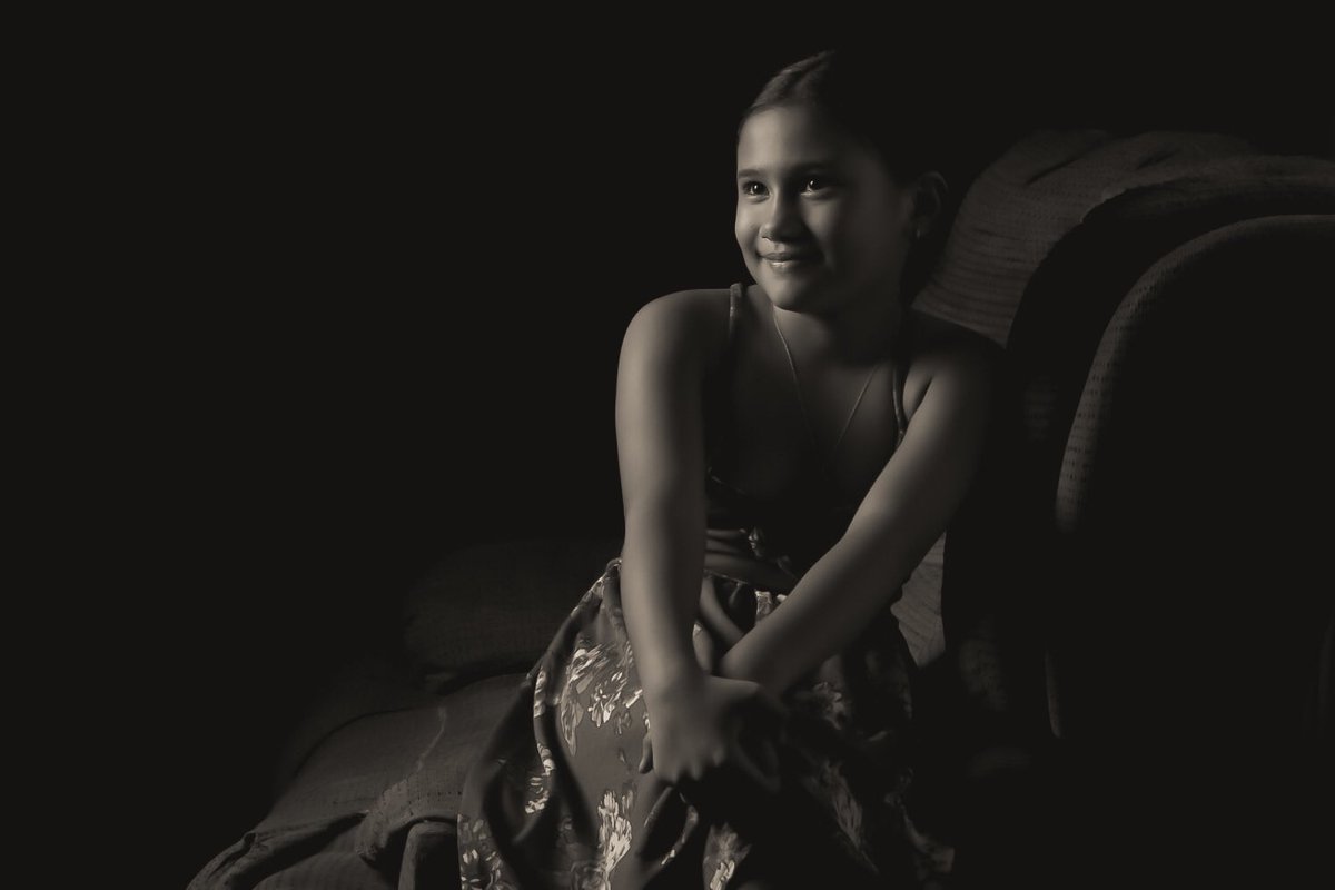 SAMphotographi's tweet photo. ❤️
Follow Instagram: https://t.co/0ULc6mGEGZ

#portrait #portraiture #blackandwhitephotography #BnW #beauty #ThePhotoHour https://t.co/ha4CpSXNmJ