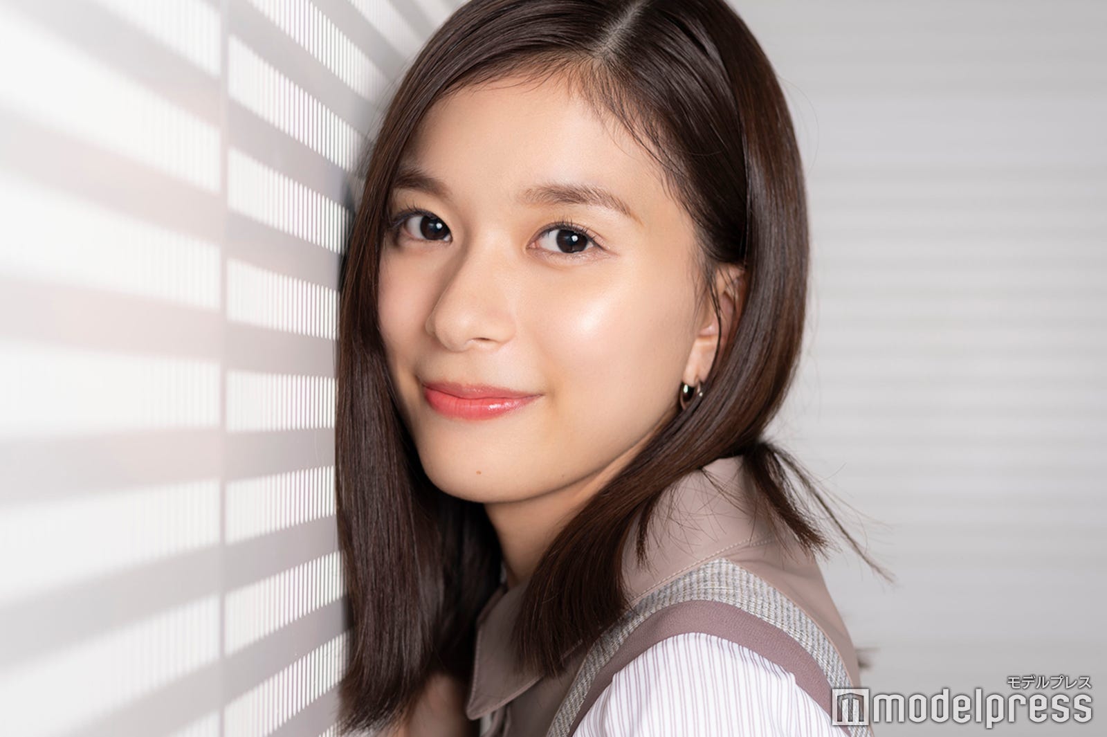 代々木ゼミナール　2016/17フレックス・サテライン前期パンフレット　芳根京子 代々木ゼミナール 「代ゼミ、合格改革。」篇 芳根京子 | CM Watch