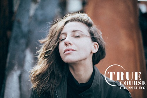 yourtruecourse's tweet photo. Mindful breathing is one of the best ways to ease anxiety. Learn the right techniques here: https://t.co/tbpfLEc4ms | https://t.co/JUKSP4ER4T #Connection #MentalHealth #SelfCare #ItsAllNormal https://t.co/vdBlYuZ59H