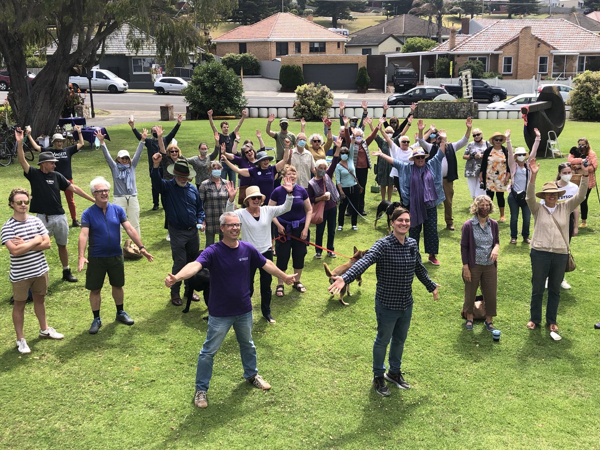 YESVoices's tweet photo. YES! More from @VoicesofWannon meet and greet with their amazing #Independent candidate former @triplej host @AlexDyson #auspol https://t.co/nyGHslidfi