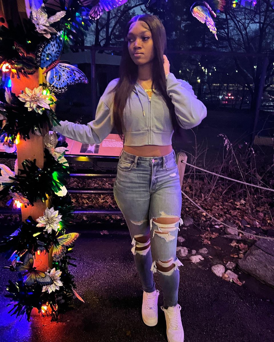 miyahh___'s tweet photo. 🦋 https://t.co/nCC4dkkhGG