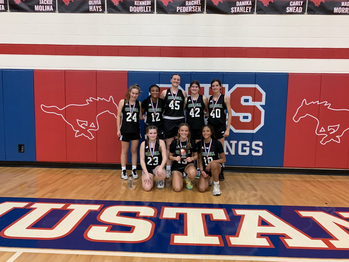 CMSGirlsAthl's tweet photo. Tournament CHAMPS in 7th and 8th grade this weekend! Great job to our amazing girls. 💚 https://t.co/roosJQe6TW