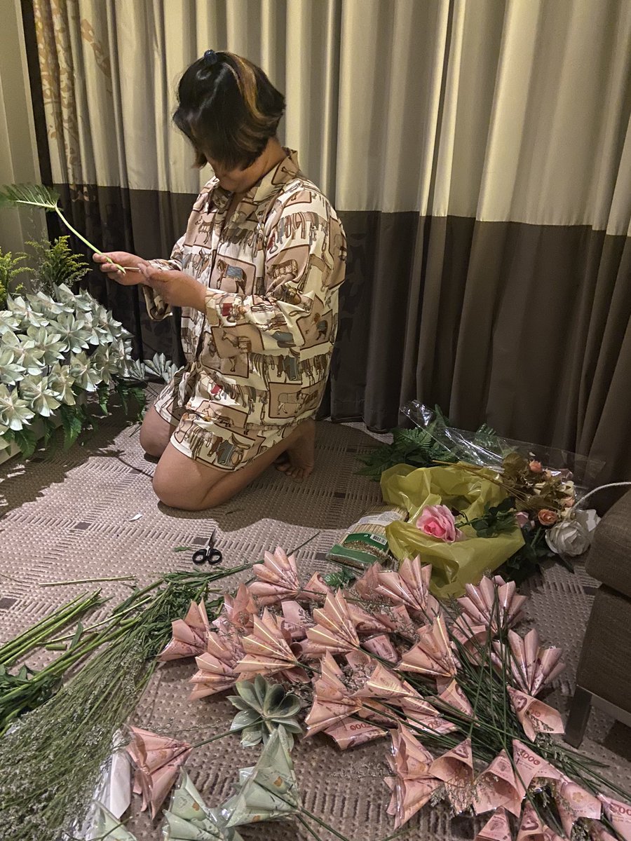 Fern_TTY's tweet photo. ทำด้วยใจ ให้ด้วยรัก❤️ #รักกันวันโลกแตกXบวงสรวง https://t.co/a80B1KhoiF