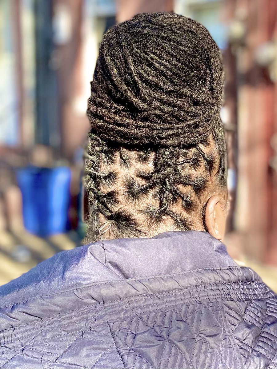 iLoc_Smith's tweet image. Find me in Camden, South New Jersey. Accepting clients from Philly &amp;amp; Delaware come get your locs Retwisted. We don’t say dreadlocks