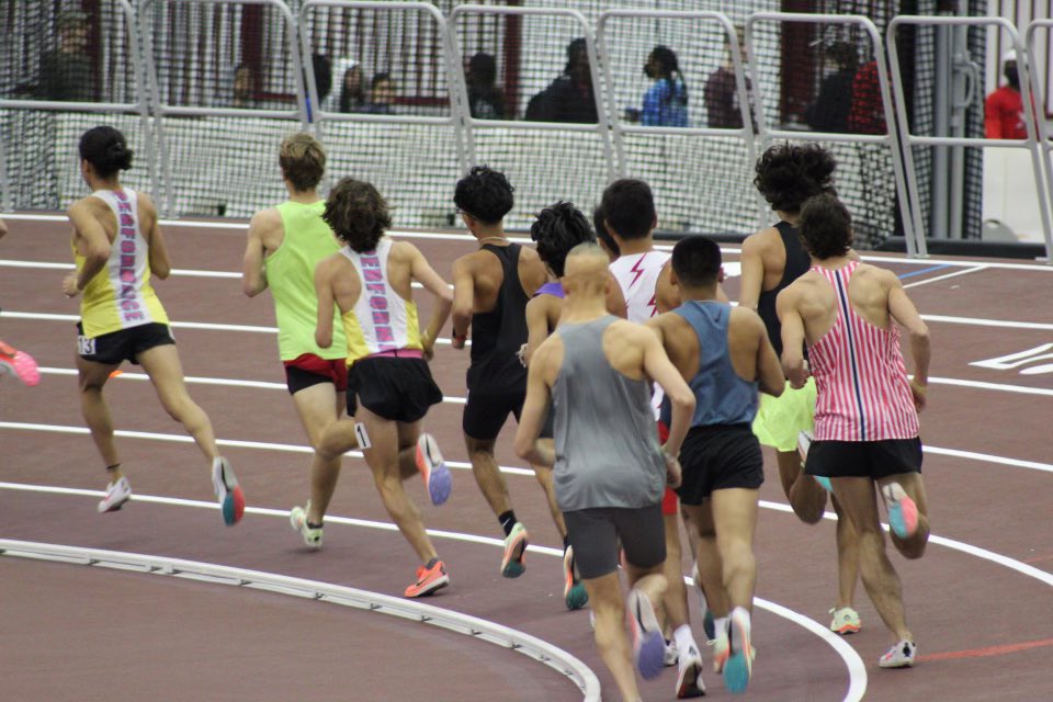 Jxnthn1's tweet photo. Texas A&amp;M Indoor 2 Mile! What a great race, so much fun. 2 Mile Champion and a 2 Mile indoor school record!

@SAMRAYBURNXC @SamRayburn_HS @SRHS_KHernandez https://t.co/FAOJPruIYs
