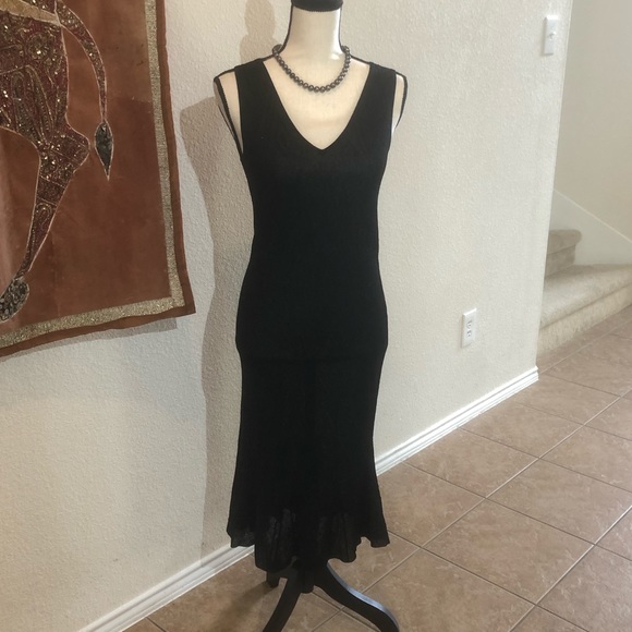 CandyMidvale's tweet image. So good I had to share! Check out all the items I'm loving on @Poshmarkapp #poshmark #fashion #style #shopmycloset #elietahari #jonesnewyork #laurenralphlauren: posh.mk/0XkV5lCgFmb