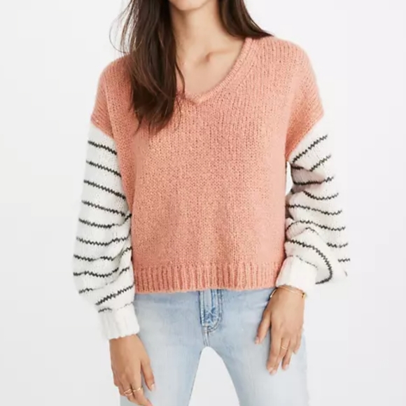 cheryl1270's tweet photo. So good I had to share! Check out all the items I'm loving on @Poshmarkapp #poshmark #fashion #style #shopmycloset #abercrombiefitch #madewell #bali: https://t.co/aTJBkLT2eZ https://t.co/D9j9dLlaij