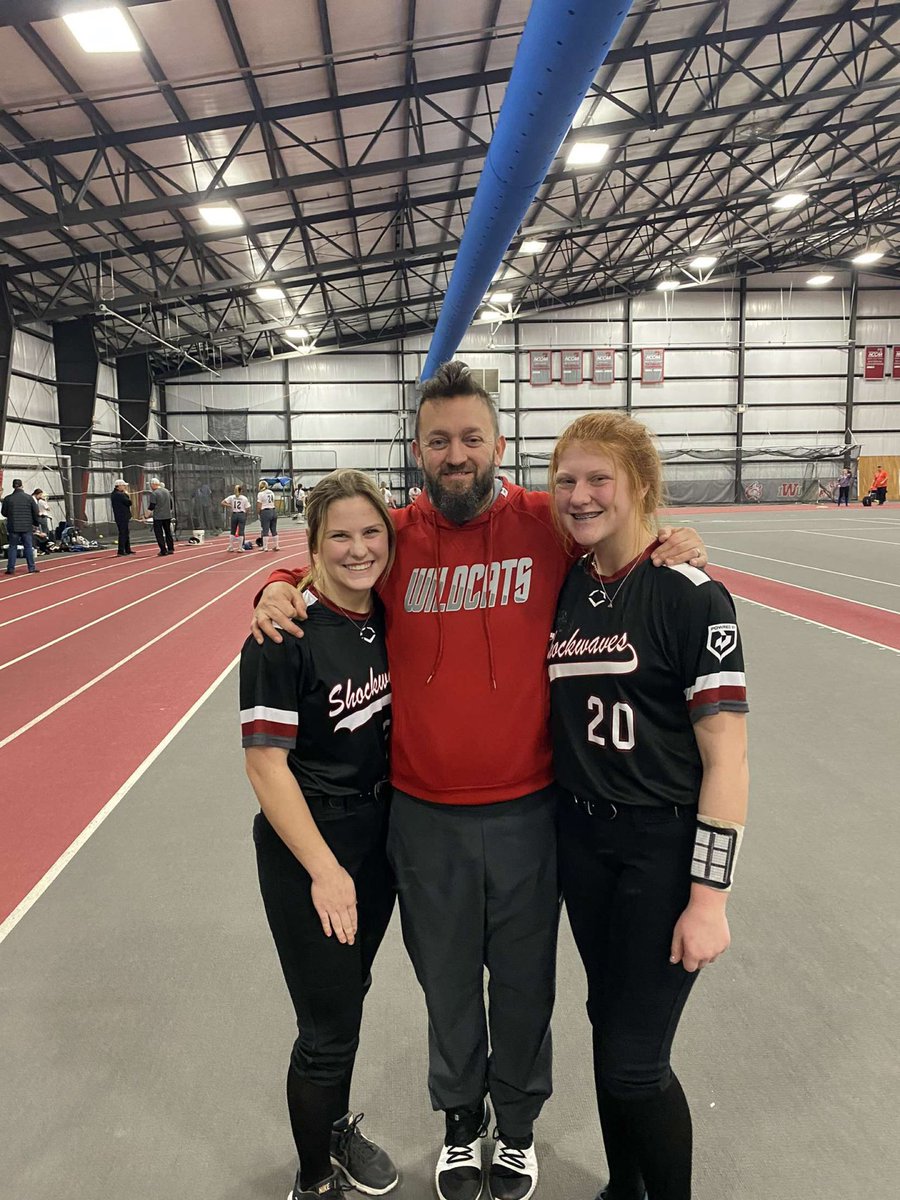 Amazing time playing at <a href="/IndWesSoftball/">IWU Softball</a>! Got to have an amazing conversation with <a href="/CoachBabs11/">Steve Babinski</a> and talk about faith and softball - two of my favorite things in the world. Next stop is Lexington with <a href="/UKsoftball/">Kentucky Softball</a> tomorrow!! <a href="/07Liter/">Arkadiusz Literski</a> <a href="/UKCoachLawson/">Rachel Lawson</a>