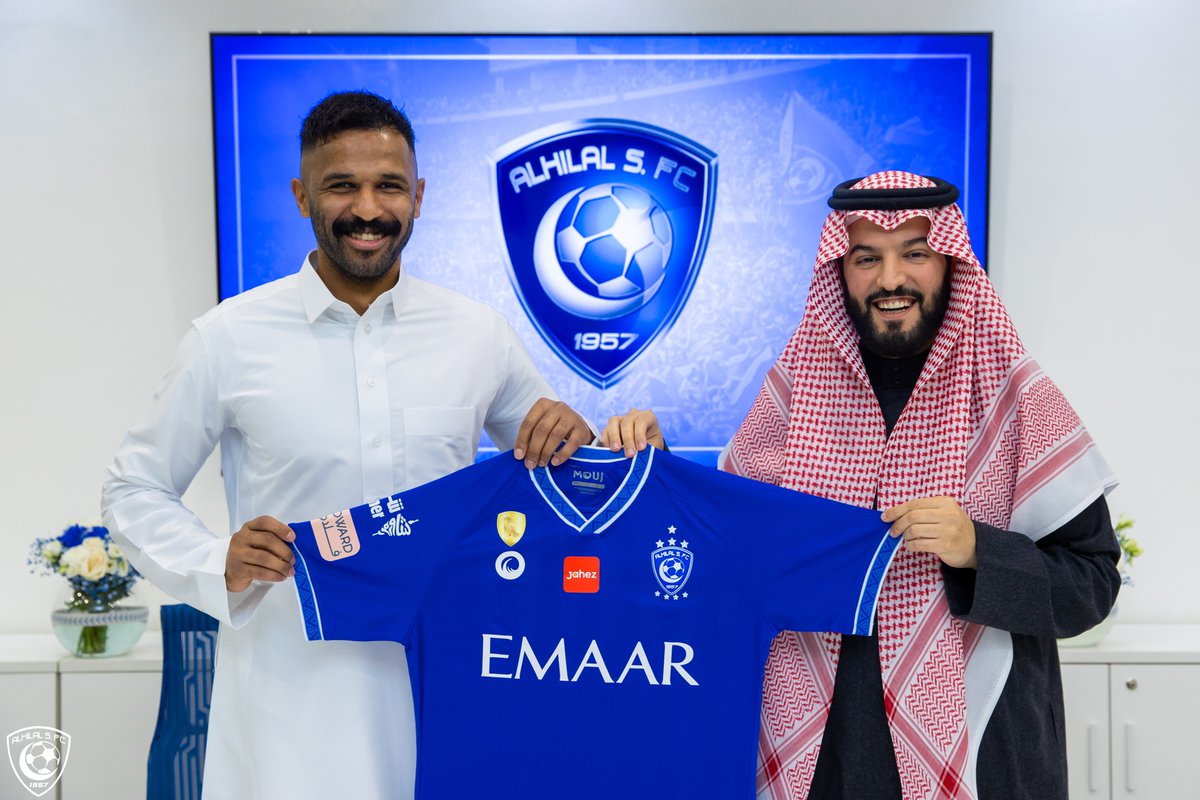Alhilal_EN's tweet photo. ✅ ALOWAIS is HILALI 😍
#AlHilal 💙 https://t.co/v48IeyslgG