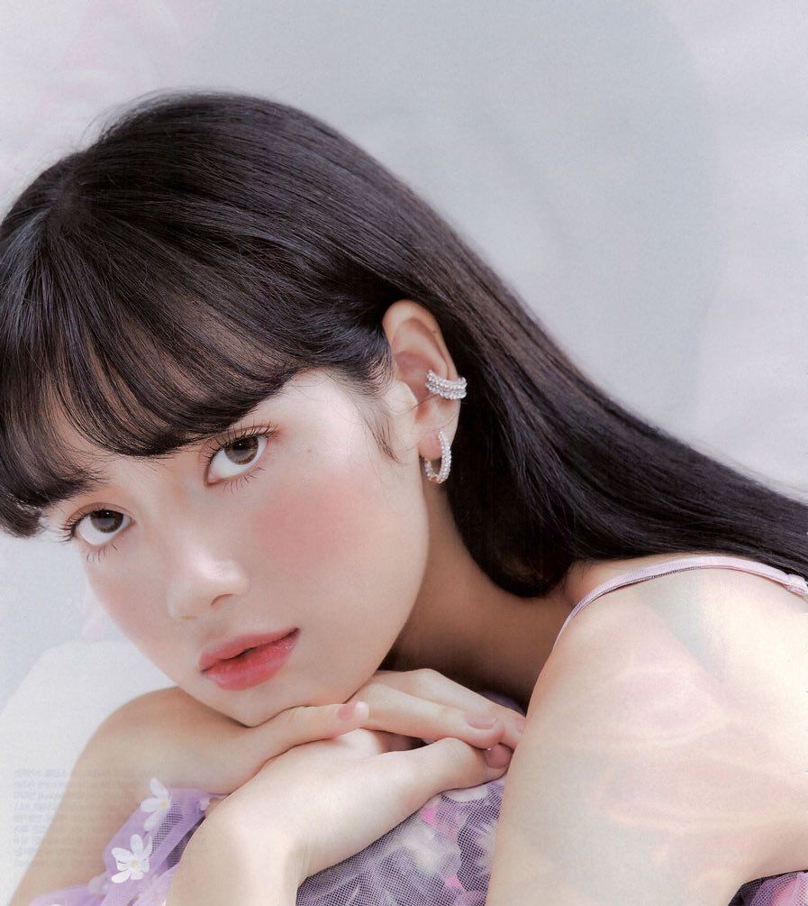 updatecultura's tweet photo. TOP PERSONALIDADES DO KPOP

2 • LISA (BLACKPINK) https://t.co/Jc1xOur0BT
