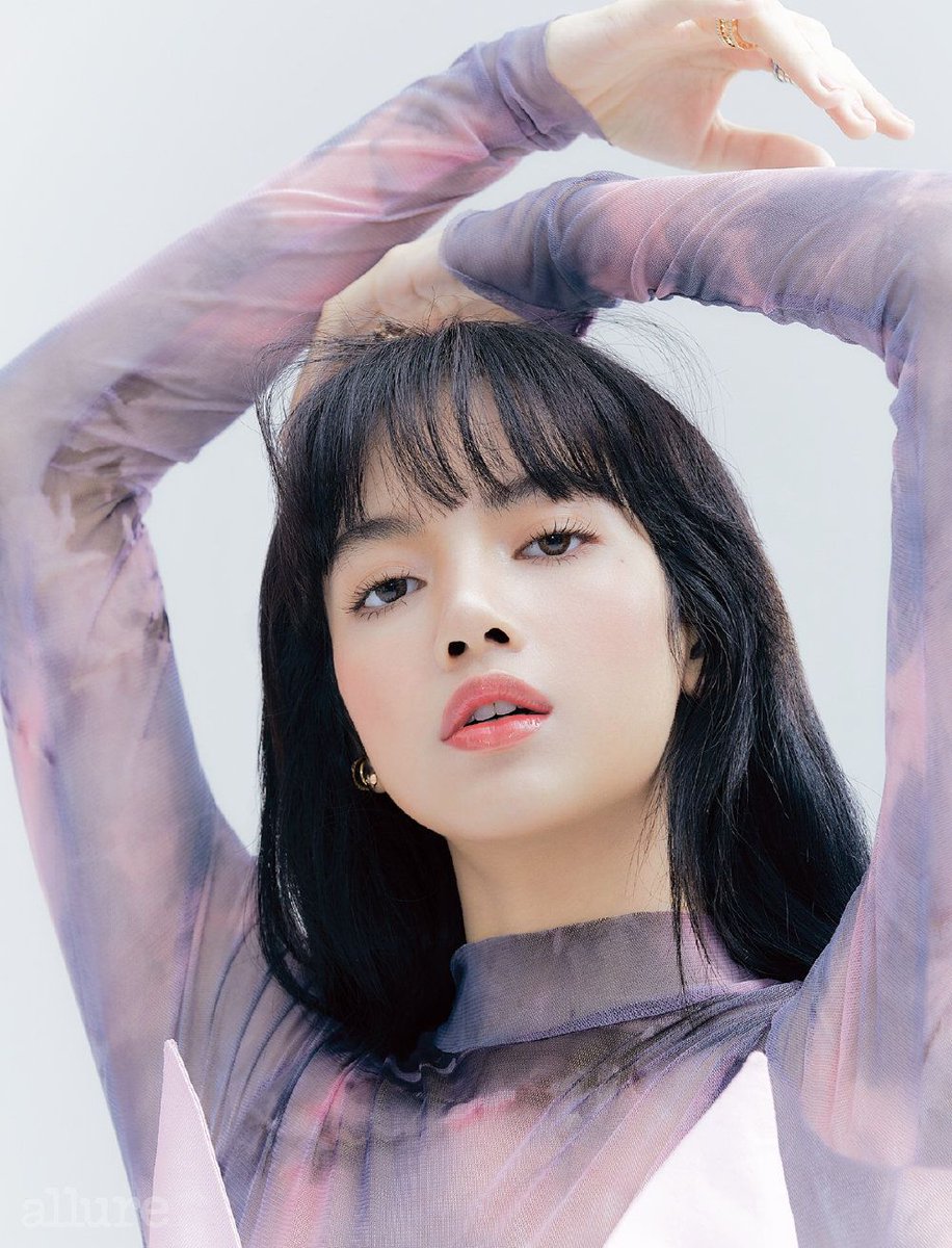 updatecultura's tweet photo. TOP PERSONALIDADES DO KPOP

2 • LISA (BLACKPINK) https://t.co/Jc1xOur0BT