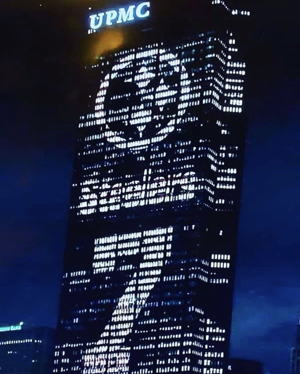 UPMC in Pittsburgh showing their love for Ben Roethlisberger! #Steelers #NFL