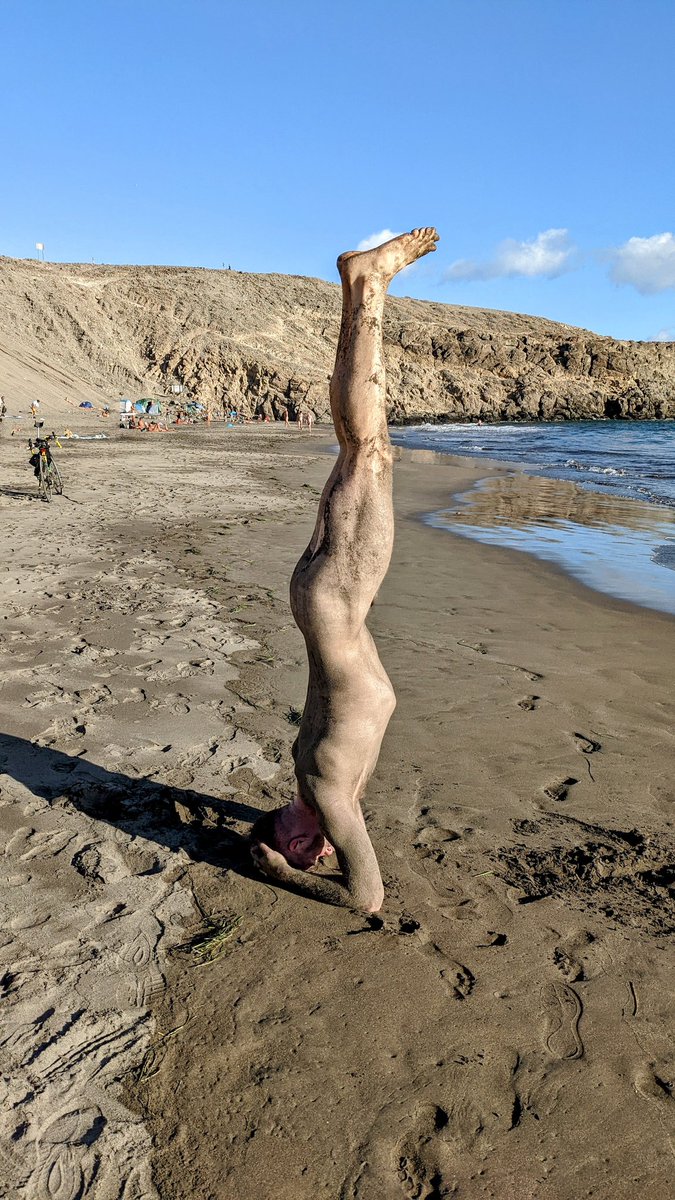 AxlHose's tweet photo. @fermares @yogi_nude You're a great inspiration to us all! https://t.co/P4NSvpZjAJ