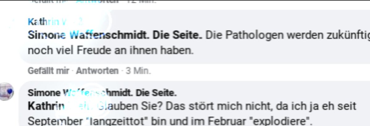 SimoneWschmidt's tweet photo. Spaß am Abend. Erquickend und labend.
#Querdenker #Querdenkend #Explodiert https://t.co/T51Hm0SQOB