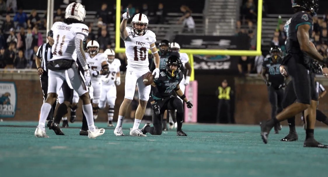whitt_luke101's tweet photo. I’ve had a football in my hands for as long as I can remember. Forever grateful for the journey. Thank you Troy ❤️ https://t.co/ZYW9iVlk7a