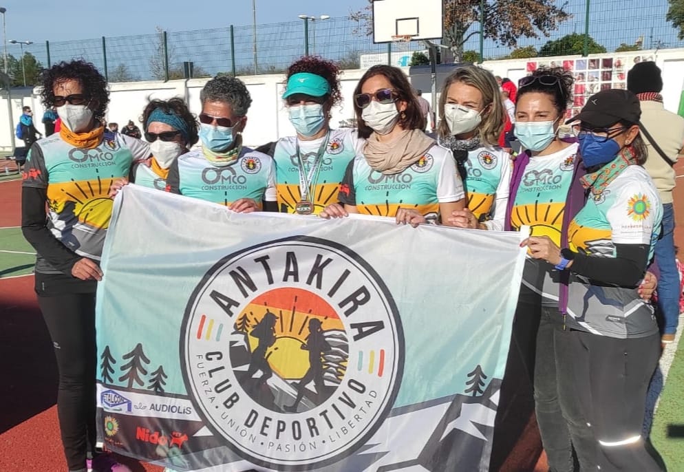 mj_palomo's tweet photo. Hoy ha sido un gran dia para @CDAntakira #Anlleli 1°clasificada Gran Premio 10KM #marcha #Utrera Master F50. Enhorabuena!! 
#Fuerta #Pasion #Union #Libertad https://t.co/f76XIOOIzf