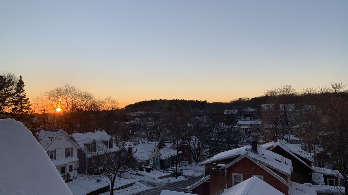 This is one of my favorite parts of winter. Those colorful, low angle sunsets! <a href="/sunset_wx/">Sunset Weather</a>