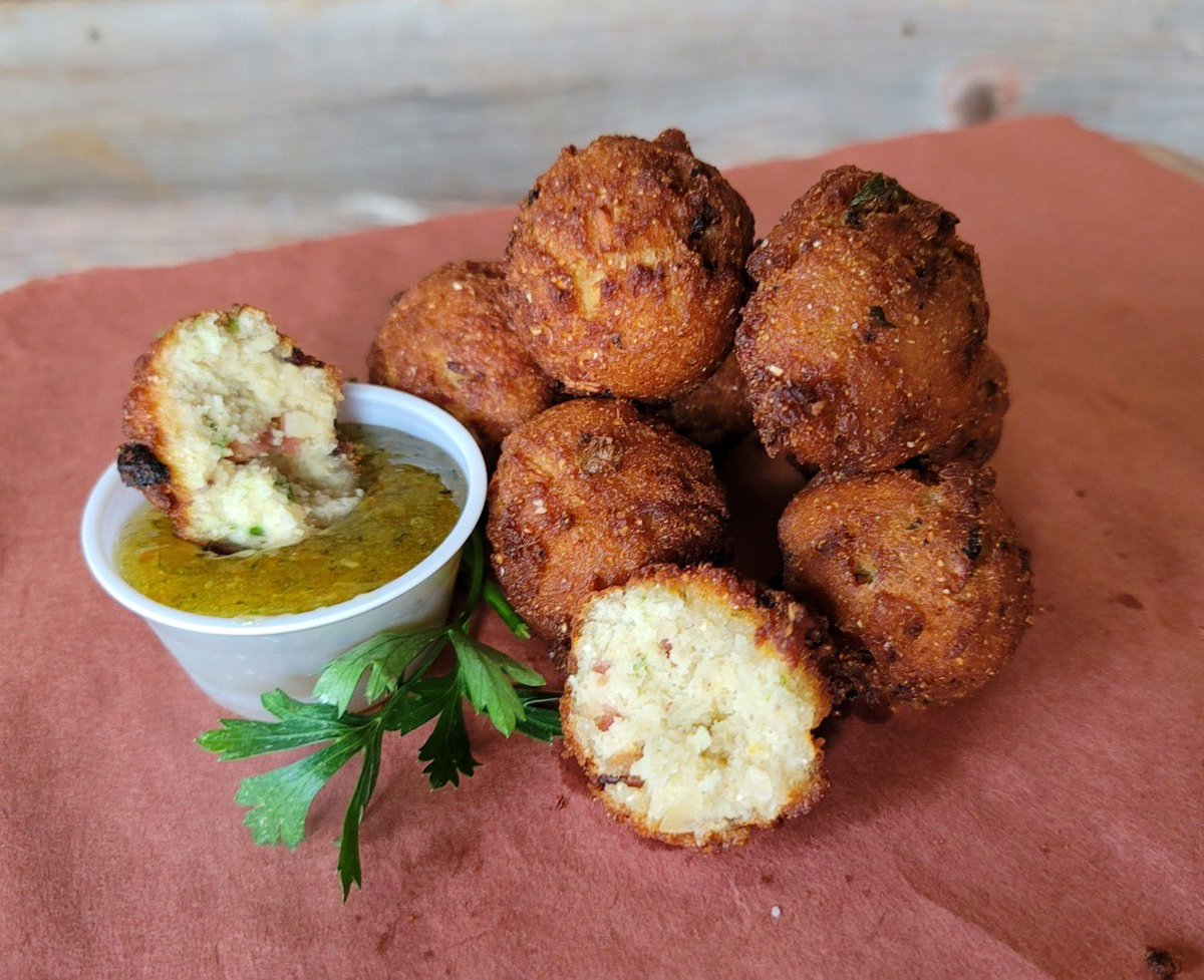 SugarfireWingH's tweet photo. On a scale of 1 to 5 🐖’s, how big of a Pork Belly Hush Puppy fan are you?
#AvailableEveryDay https://t.co/THuzWB0U6K