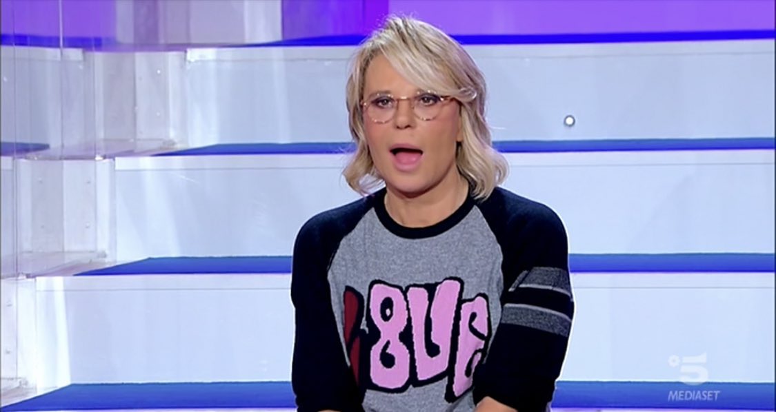 AliceTresca's tweet photo. “Tu la conosci bene: è tua cugina” 

#CePostaPerTe https://t.co/mYnulfI0St
