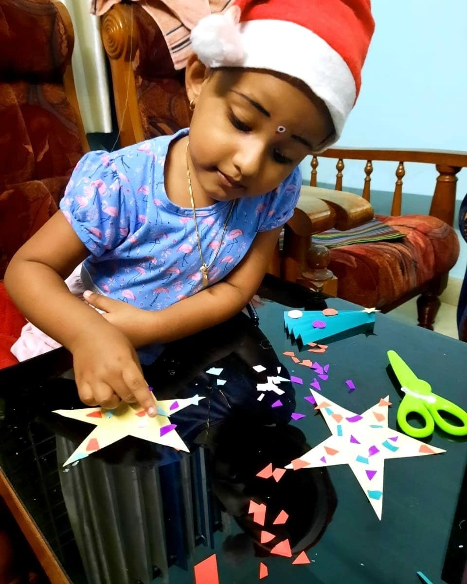 StMarksILC's tweet photo. Art &amp; Craft Creative Expression activities while learning about the Festival Spirit 🎅😊 #StMarksILC #CreativeActivitiesForChildren #Art #CraftActivitiesForKids #CreativeExpression #EmotionalDevelopment #HolisticChildDevelopment https://t.co/BO2ynmuDYZ
