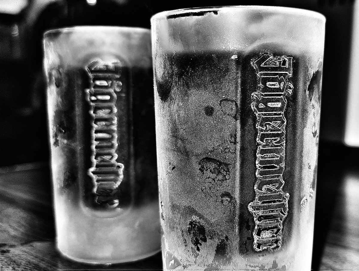 kas_ski's tweet photo. Trochę ziółek dla zdrowia 😃
#prost #zdrowie #nowyrok #jaegermeister #styczeń #weekend #byledo #zima #winter #newyear #jägermeister https://t.co/6vCFmqiNta