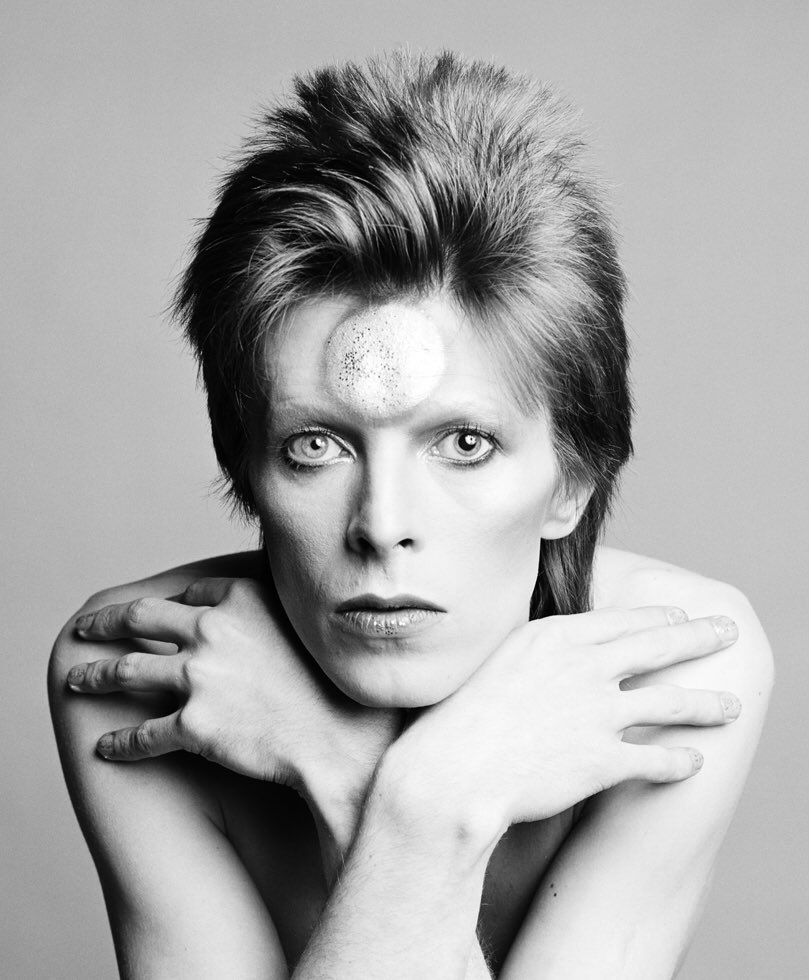 ThatHeatherD's tweet photo. Happy Saint’s Day 👨🏻‍🎤
#Bowie75 https://t.co/gLNmtjDR46