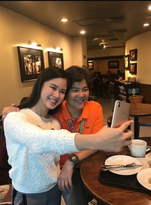 SheryEstrada13's tweet photo. Kisses Delavin with one of the most respectable director in the industry, Direk Rory Quintos! 💟🧡

#KissesDelavin https://t.co/1bwgDkWBe0