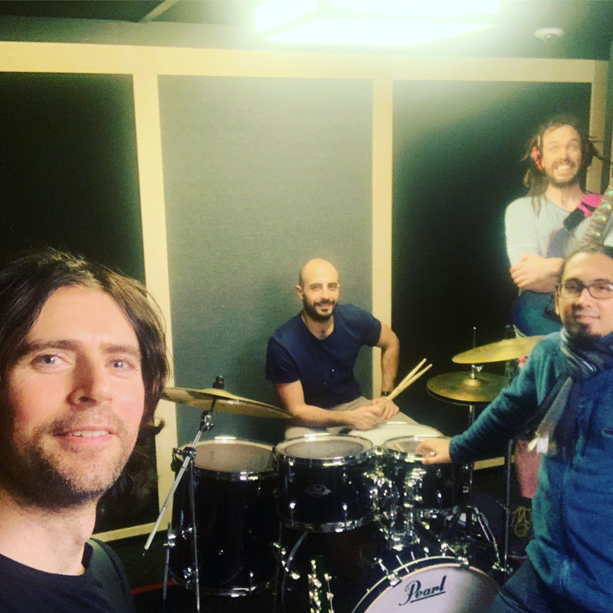 A shot of the last practice of 2021, here’s to 2022, let’s hope it’s a good one! #happynewyear #thevigil #band #Hamburg #germany #practice #rehearsal #rock #letsgo