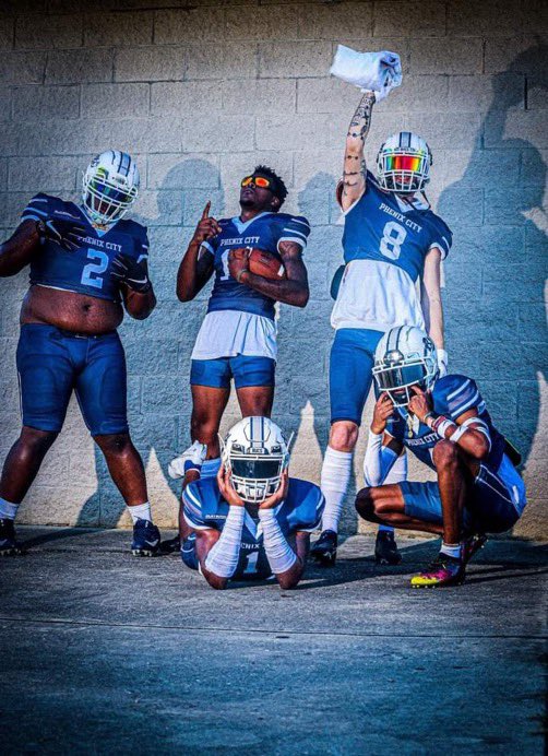 AloaliiM's tweet photo. Blessed to have received an official offer from @PhenixCity_Bucs football. All glory to God🙏🏽.🔵⚪️
#Bucsnation @marqucee @idunklewis @CjDrinkard @coachJ_bucs https://t.co/pFB9wy2G7V