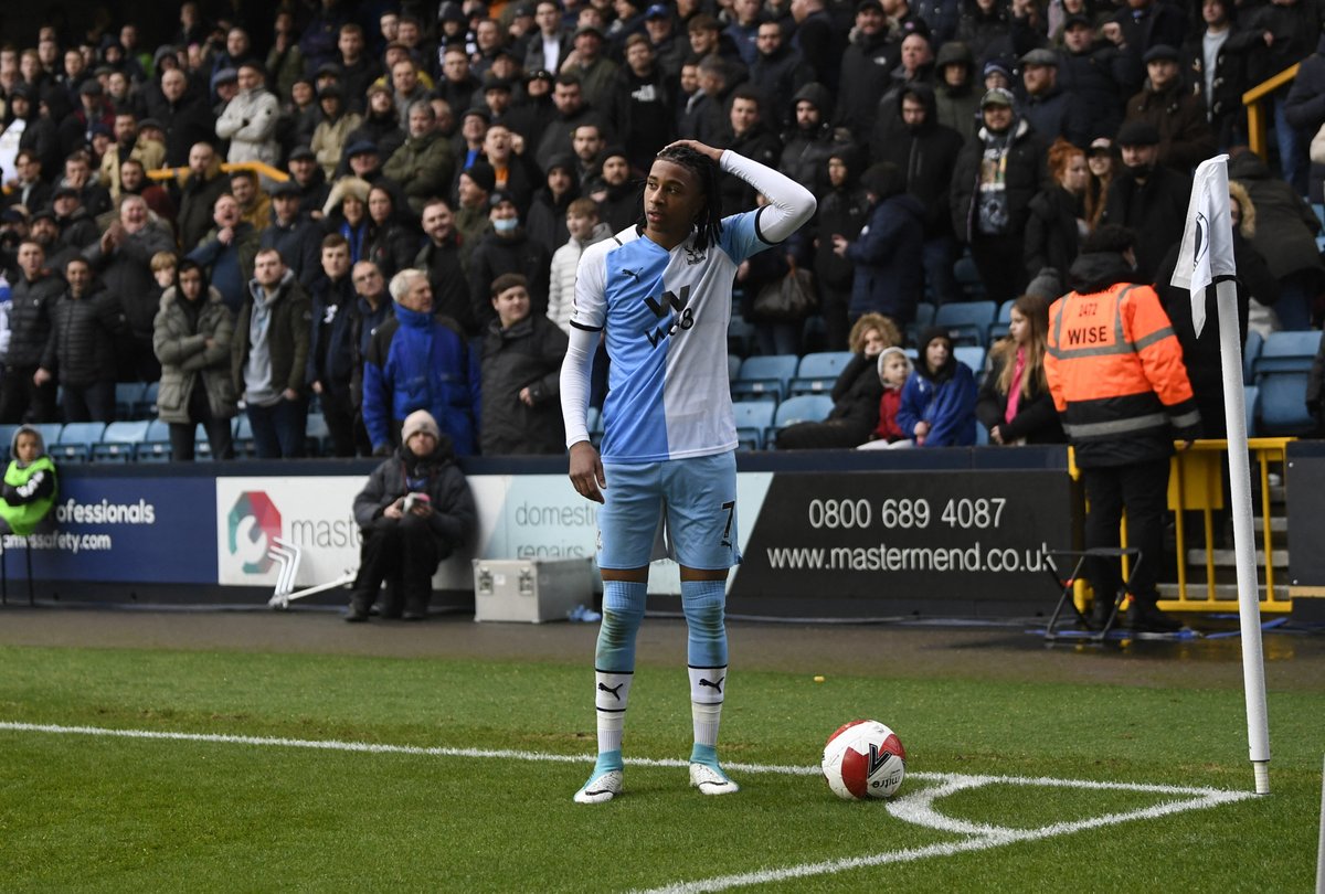 houseofsoccerfc's tweet photo. Michael Olise was hit in the head with a bottle by Millwall fans during their FA Cup tie today...

He went on to score a goal, grab an assist and shush the crowd 🤫 https://t.co/MoZXXlywJ4
