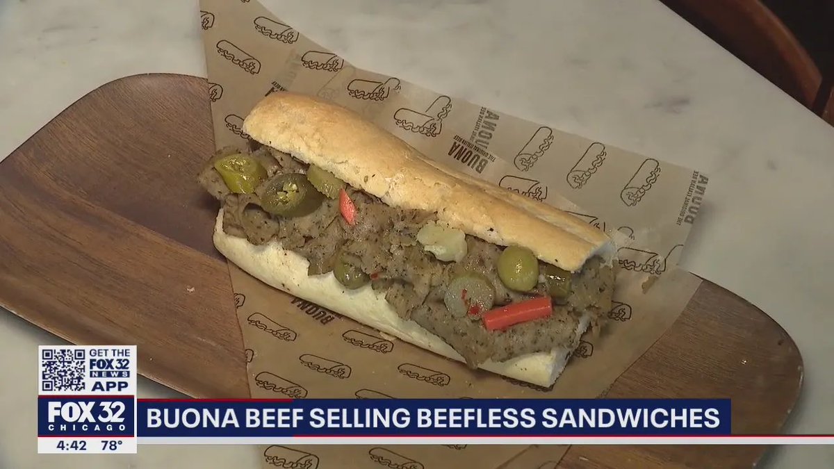 EmmaJeanMakeup's tweet photo. Vegan beefless Italian beef, Chicago style. #mykindoftown #yummy https://t.co/LG0kzdRdls