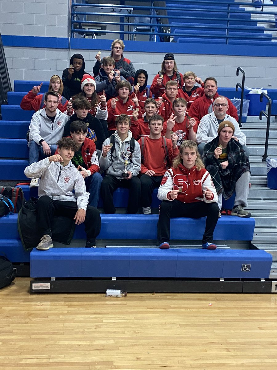 SwartzCreekHS's tweet image. Congrats to SCHS Varsity Wrestling for winning the Gladwin Super Duals 2022 today. 💪🏻 @IntoTheCreek @swartzcreekad @swartz_creek