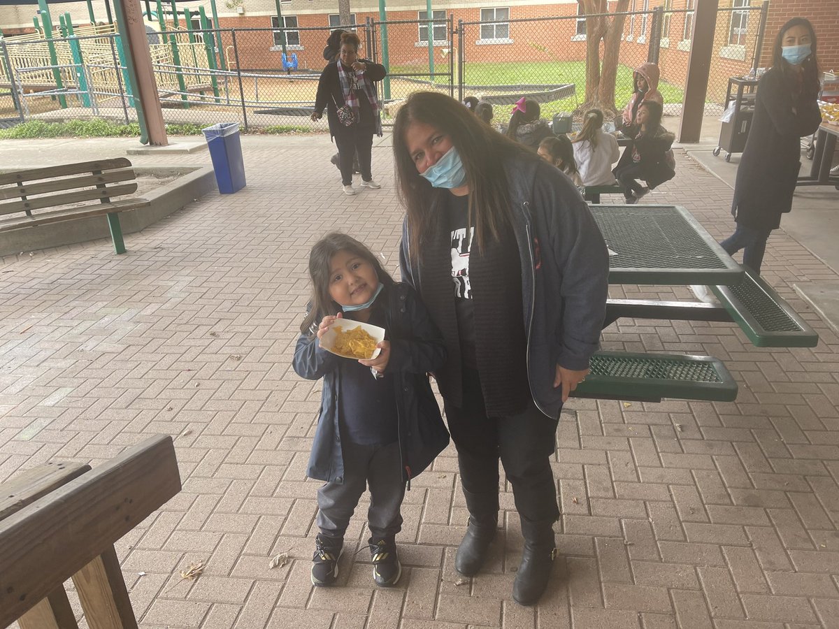 RMTZElem's tweet photo. What a great day to celebrate kinder and third grade for having the highest attendance the week before winter break! We are so proud of all our scholars for showing up everyday ready to learn! ππ» #RCMStrong #ittakesavillage
@AprilColeman74 @tarrynce @Erwin_Garcia_ @HoustonISD https://t.co/XNk8OTYhlC