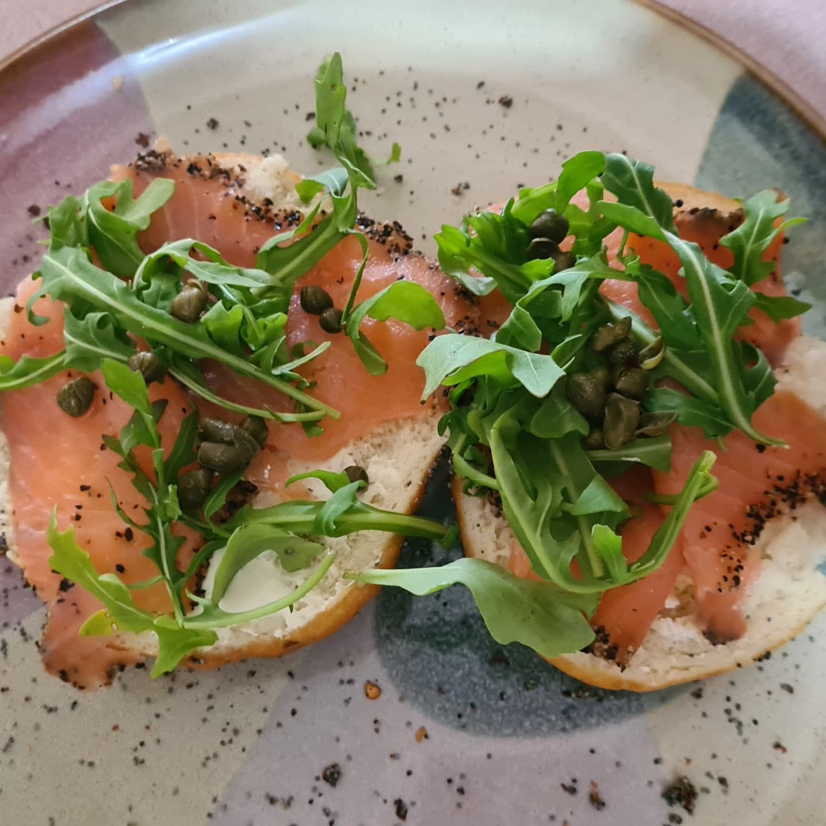 GoodChit's tweet photo. Homemade bagels, salmon and cream cheese @PaulHollywood #sogood #baking https://t.co/uofHokm5w4