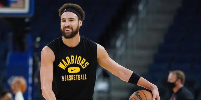 LegionHoops's tweet photo. It’s been 941 days since Klay Thompson played in an NBA game.

For context, Ja Morant wasn’t even in the league. 

HE’S BAACKKKKK! https://t.co/dutrEICbm4