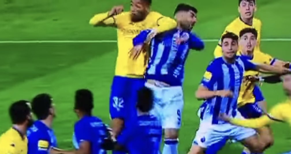 Chamem o VAR, dizem eles!